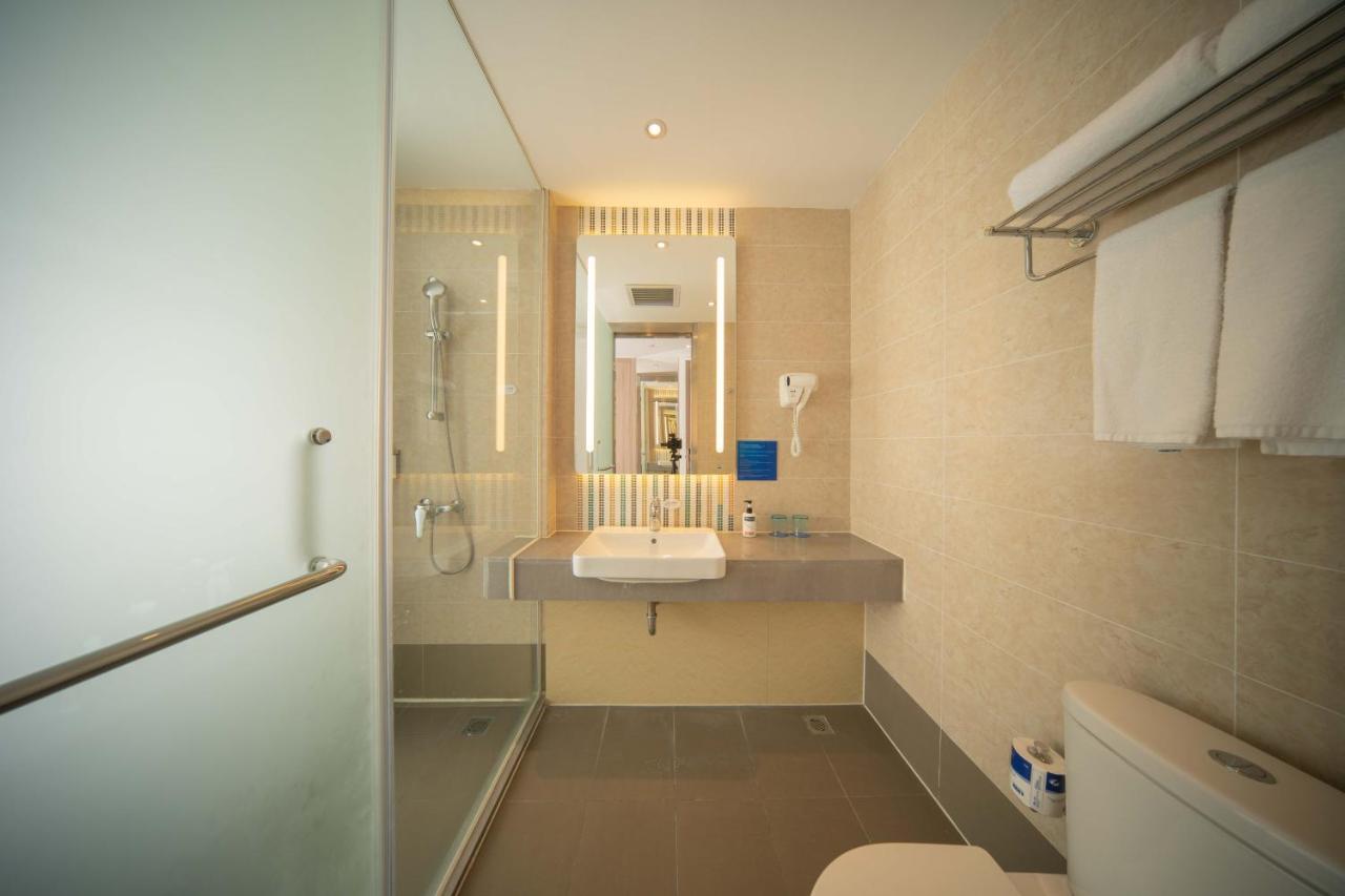 Holiday Inn Express Shanghai Pujiang By Ihg Xangai Exterior foto