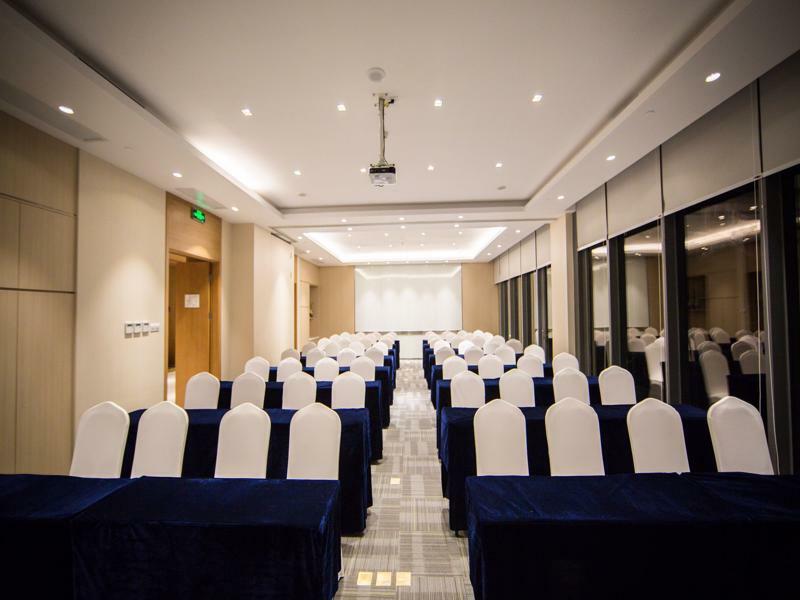 Holiday Inn Express Shanghai Pujiang By Ihg Xangai Exterior foto